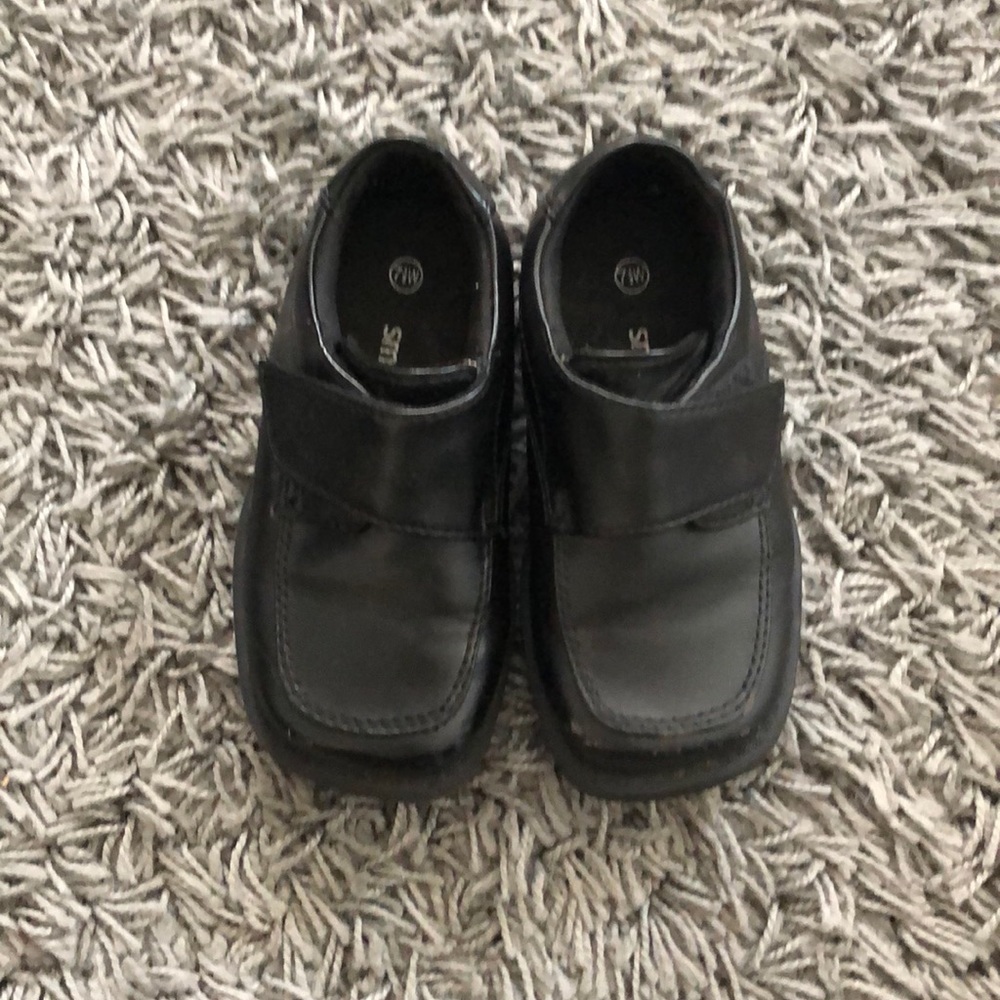 GUC little boys Dress Shoes 7.5